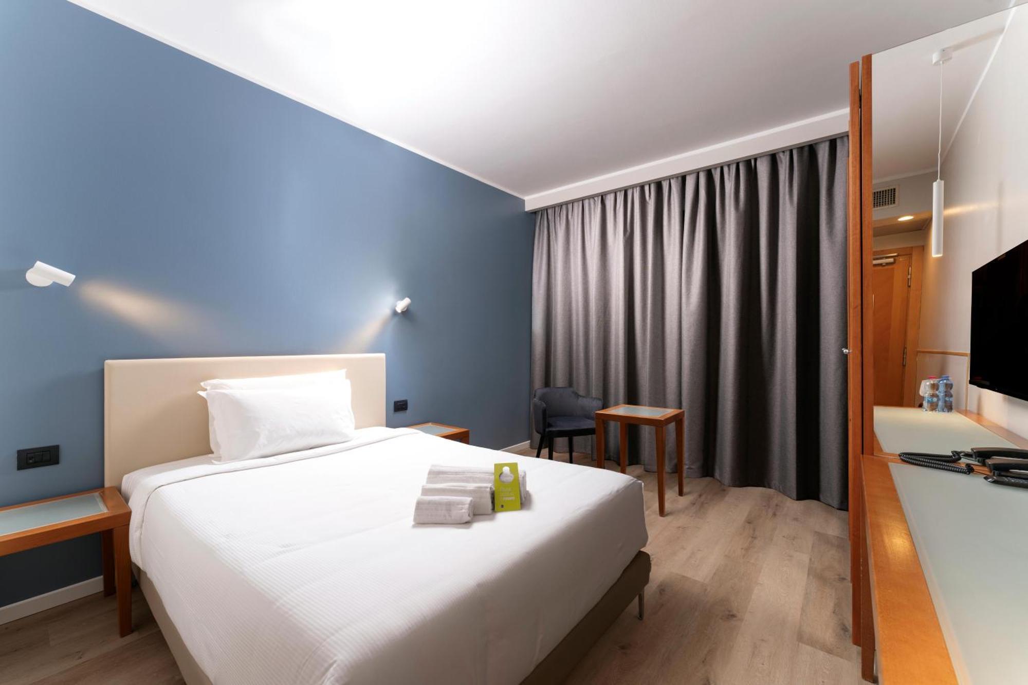 B&B Hotel Куарто-д'Альтино Экстерьер фото