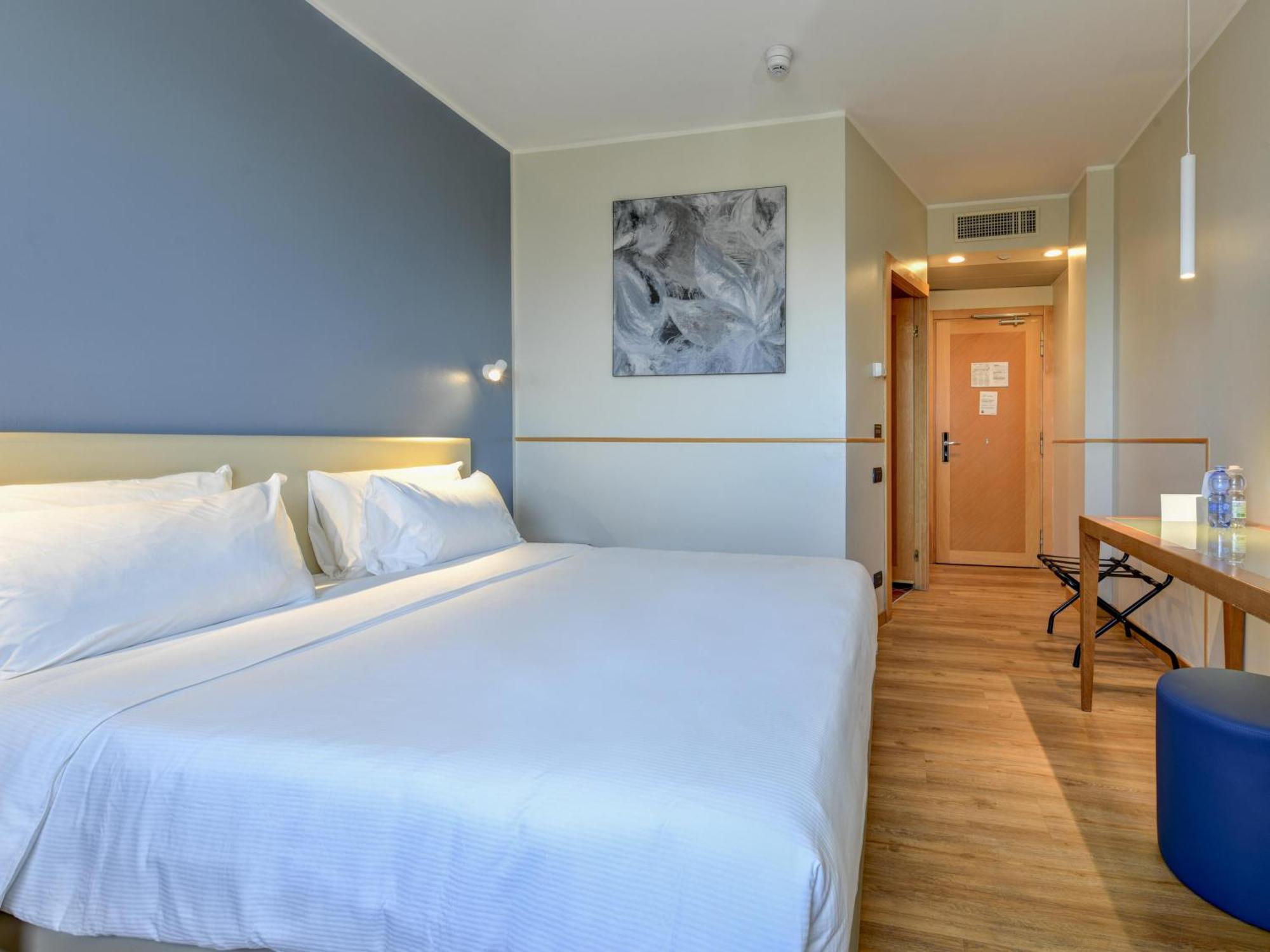 B&B Hotel Куарто-д'Альтино Экстерьер фото